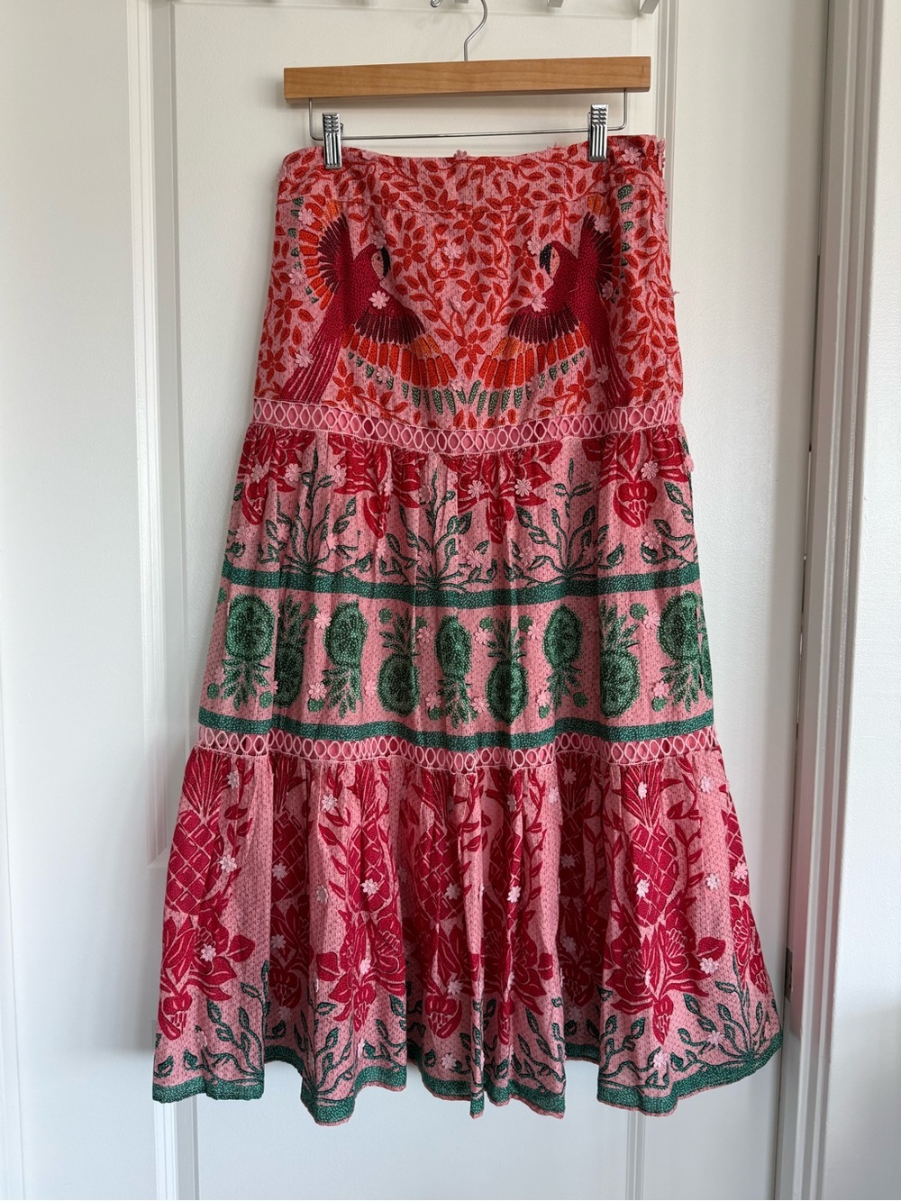 Farm Rio Ainiika Printed Tiered Maxi Skirt with Belt Pink Red Green M NWOT - Picture 3 of 16